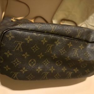 Louis Vuitton neverfull